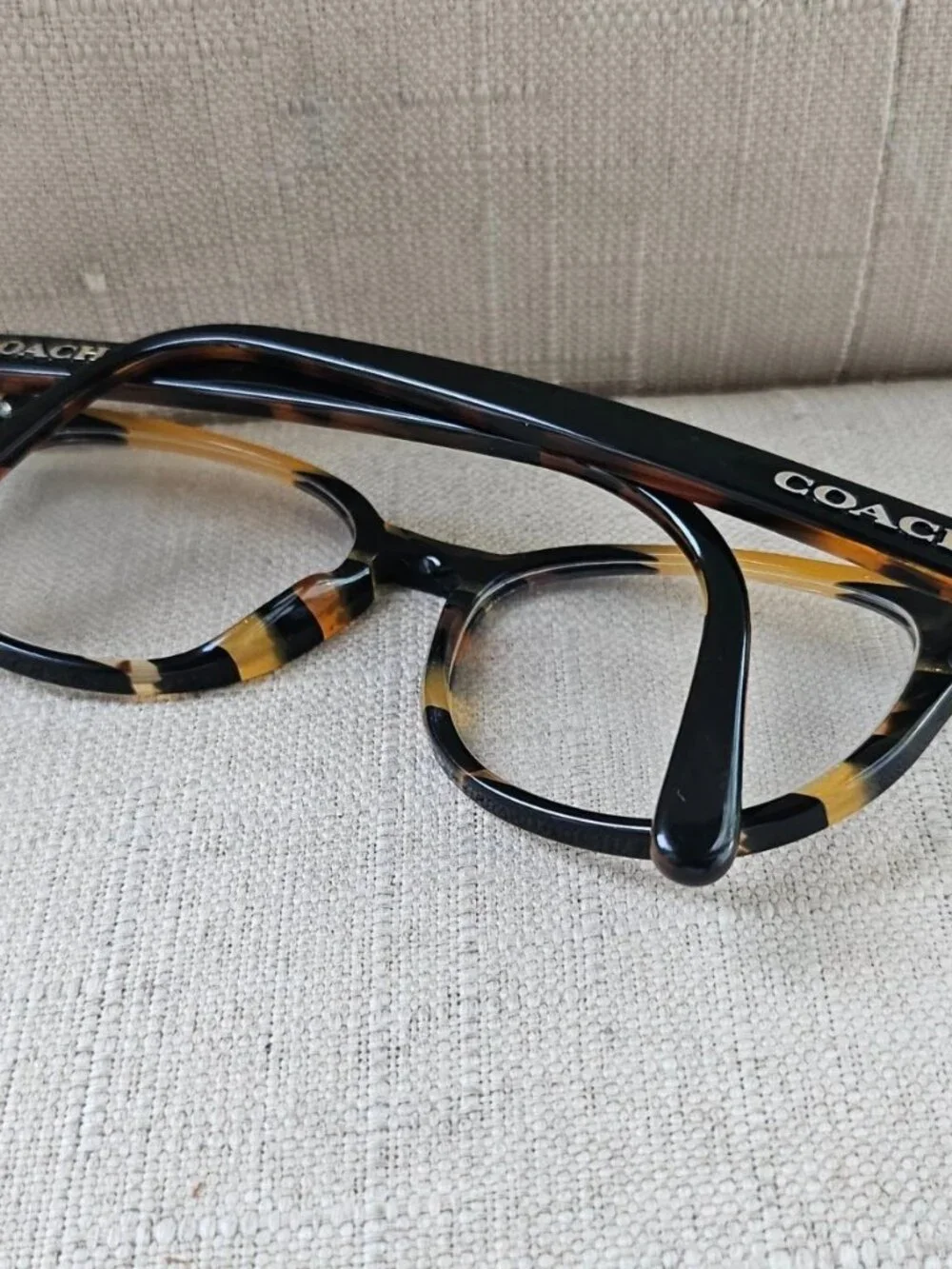 Coach Women Eyeglasses/Glasses Frame HC6102 BLK AMBER GLTR Vasity Stripe Frame